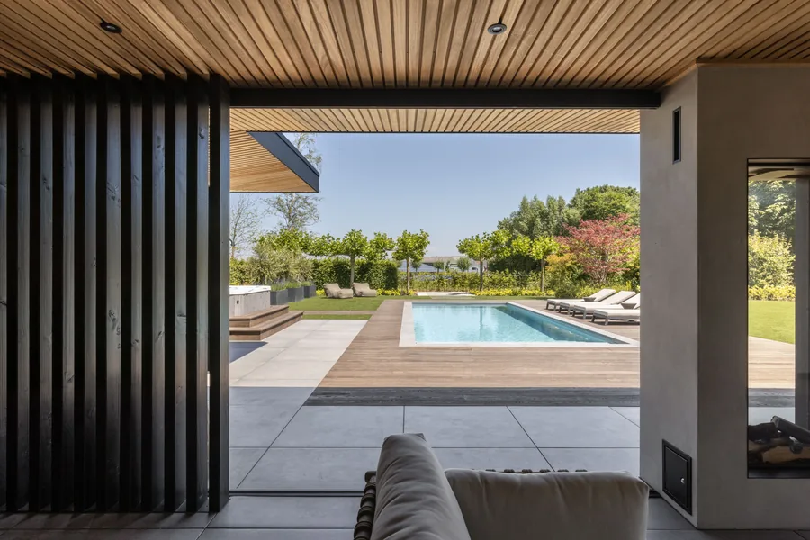 Poolhouse op maat met zwembad